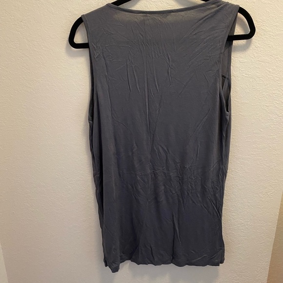 Beautiful gray ruffle blouse - Picture 3 of 4